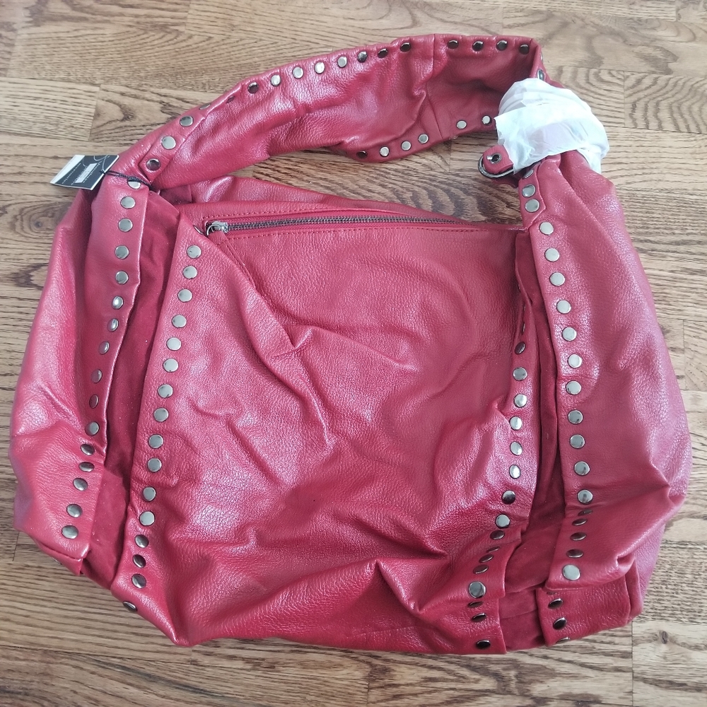 Garnet Red Handbag with Extra Wide Strap - Picture 8 of 8